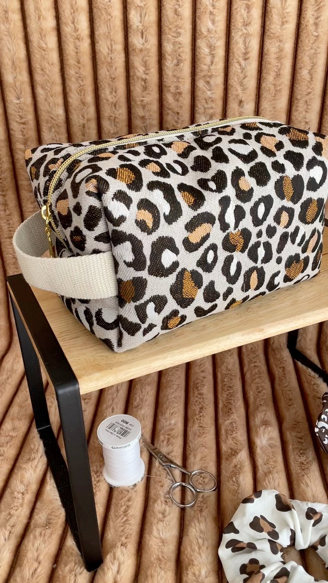 đ LĂ©opard Signature â Accessoires en jacquard lĂ©opard faits main