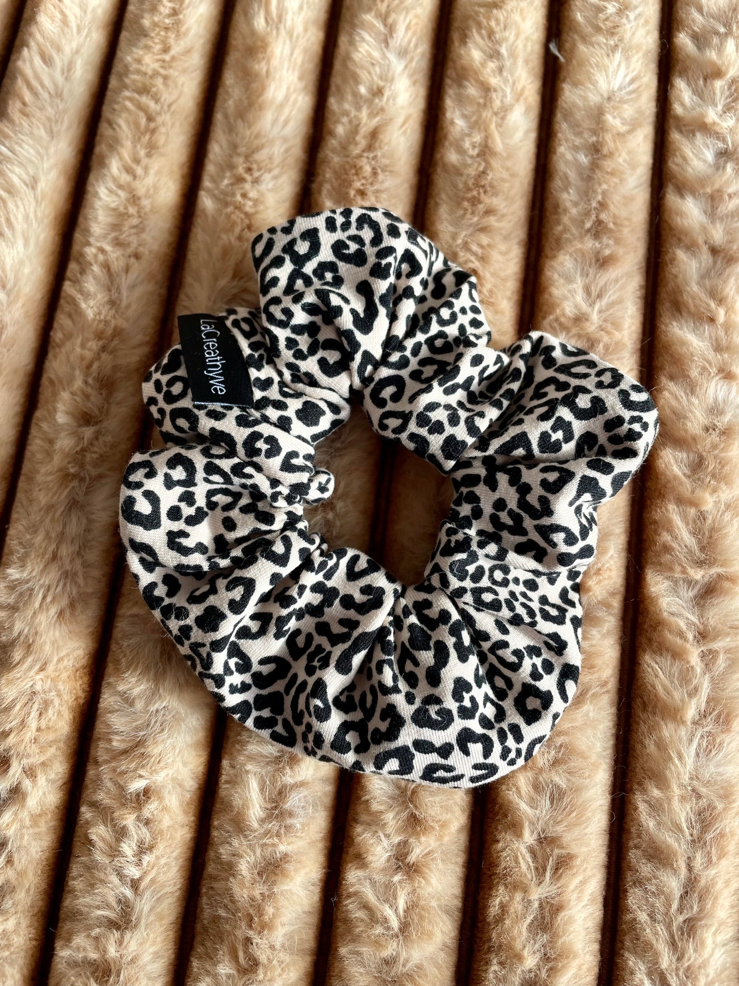 đ€đ Instinct Doux - Accessoires en fausse fourrure & doublure lĂ©opard fait main