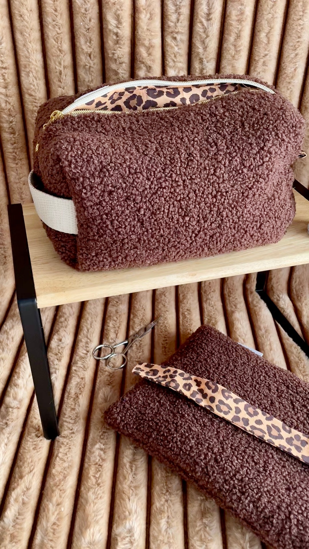 🍫🐆  Fauve Intense - Accessoires en bouclette chocolat & doublure léopard