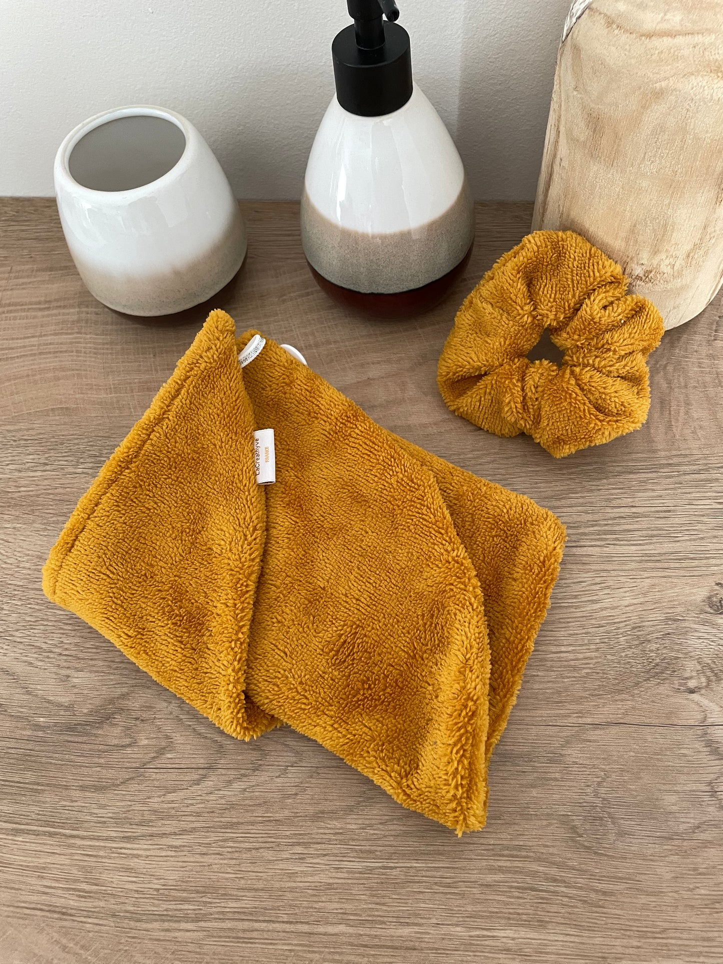 Serviette en Microfibre de Bambou Oeko-Tex Faite à la Main : Douceur et Cheveux en bonne santé pour les Enfants