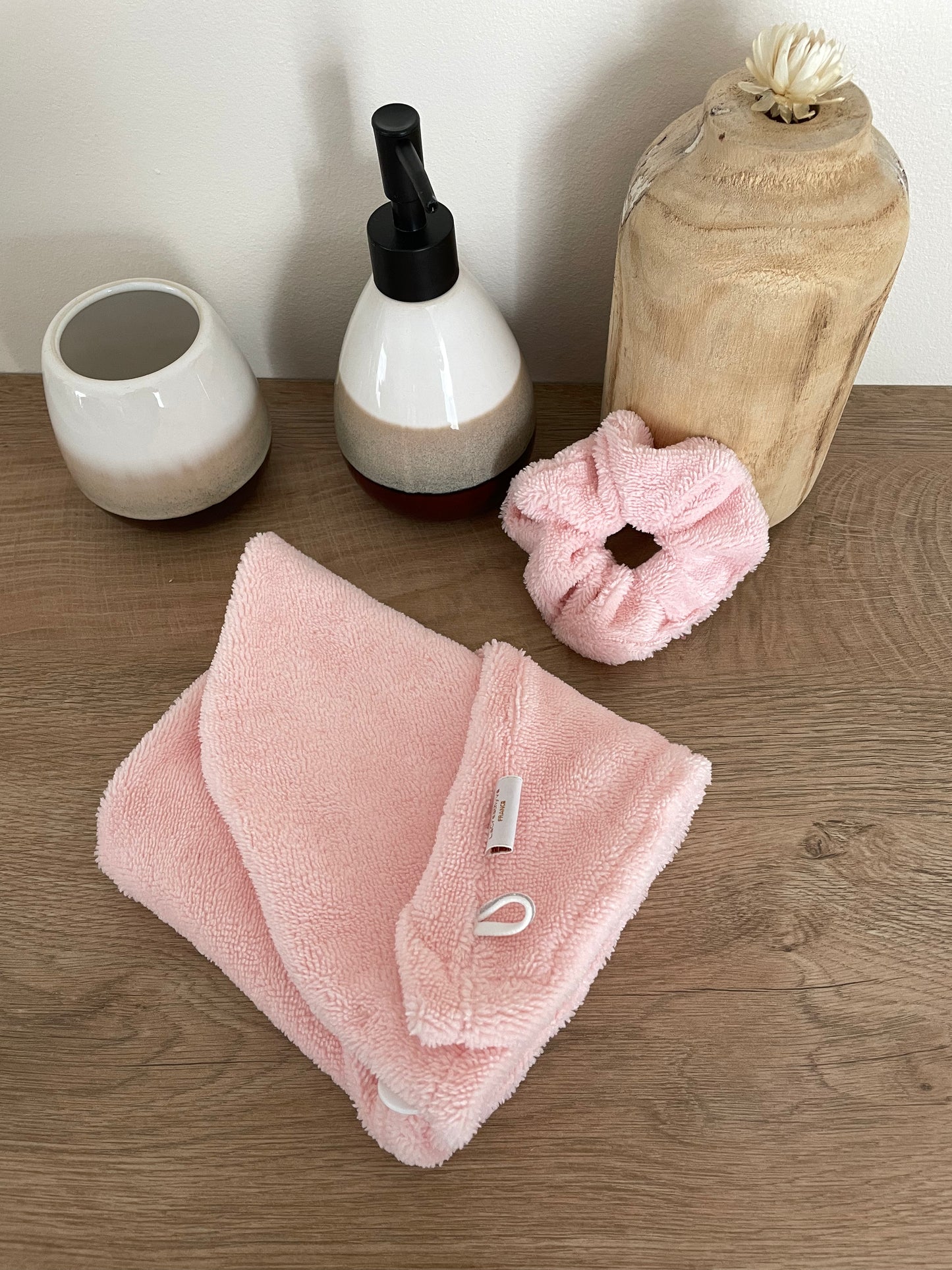Serviette en Microfibre de Bambou Oeko-Tex Faite à la Main : Douceur et Beauté des Cheveux pour les Adultes