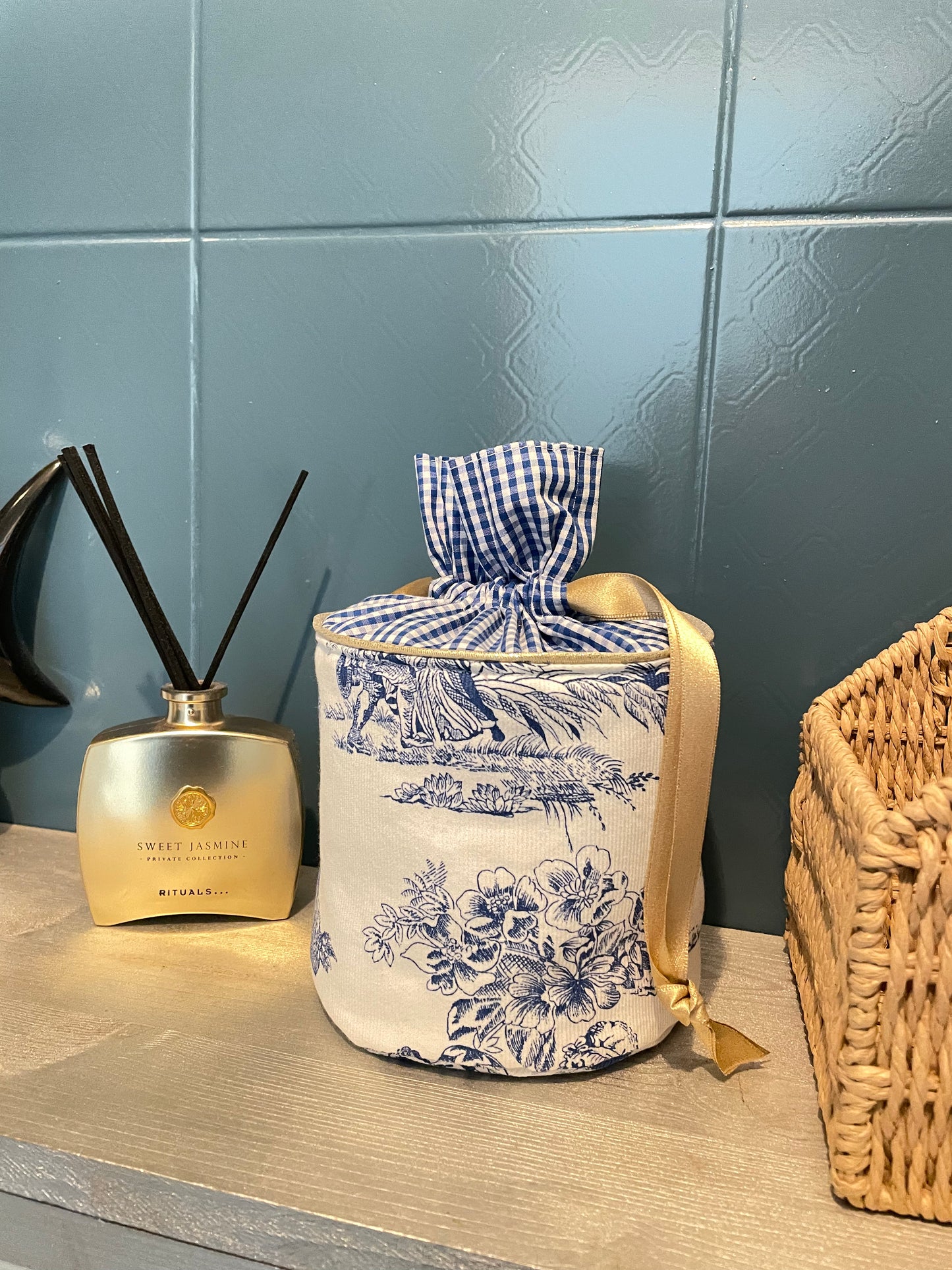 Violet B. – Le pochon rond chic qui sublime votre quotidien